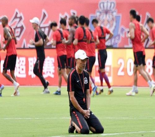 洞悉欧冠今,夜风云,跟随连胜大,欧博官网,欧博官网全球信赖,欧博官网在线娱乐平台,欧博官网玩家首选,欧博官网ABG欧博,欧博官网游戏平台